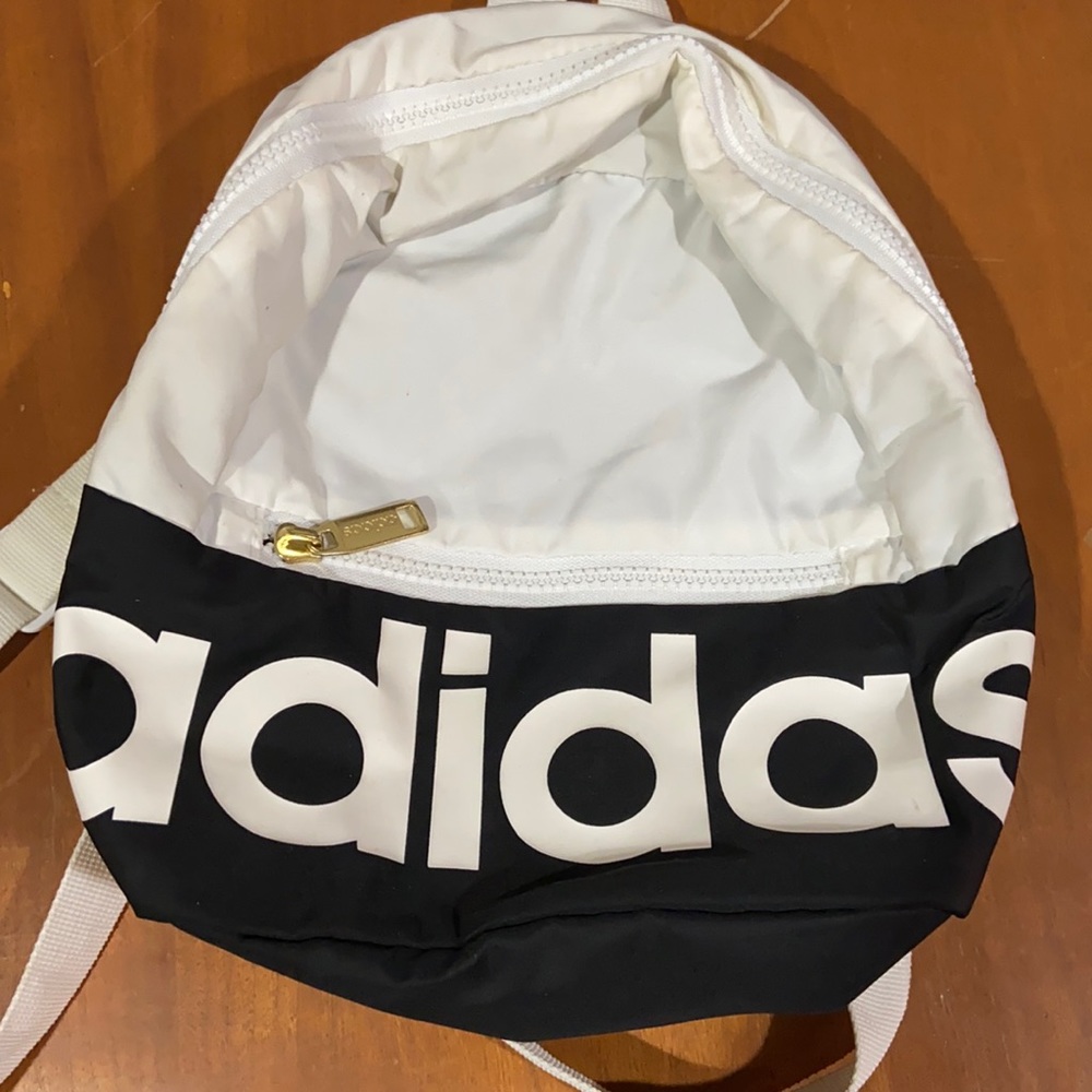 Adidas mini bag!!